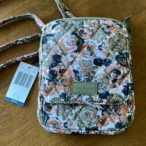 NWT-VERA BRADLEY Ultralight RFID Mini Hipster Floral Sage